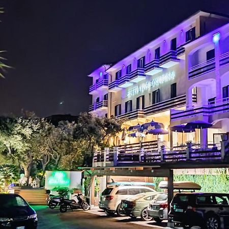 פורטופראיו Hotel Villa Ombrosa מראה חיצוני תמונה