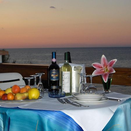 פורטופראיו Hotel Villa Ombrosa מראה חיצוני תמונה