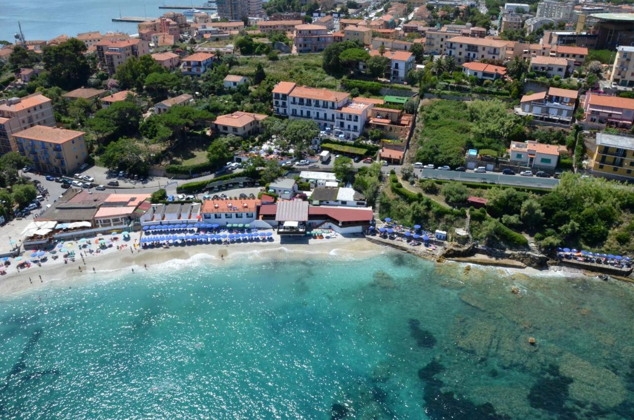 פורטופראיו Hotel Villa Ombrosa מראה חיצוני תמונה