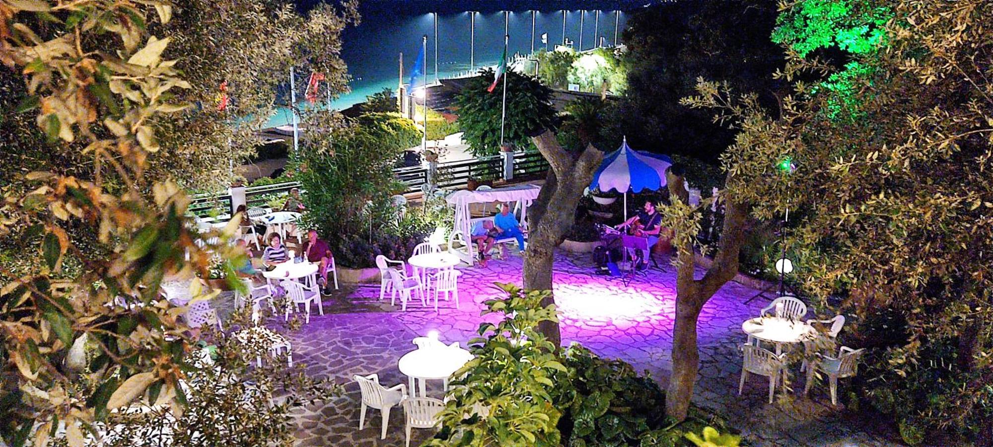 פורטופראיו Hotel Villa Ombrosa מראה חיצוני תמונה